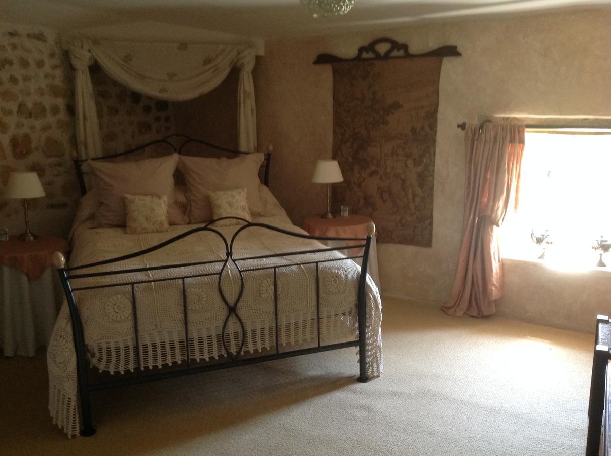 Chez Brown Bed & Breakfast Saint-Thomas-de-Conac ภายนอก รูปภาพ